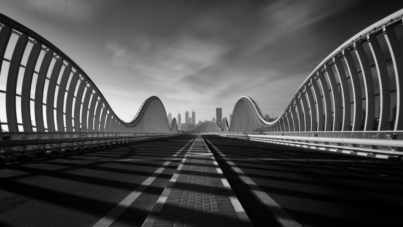 Dubai, Meydan bridge