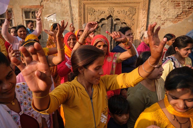 Street scene in Vrindavan, India